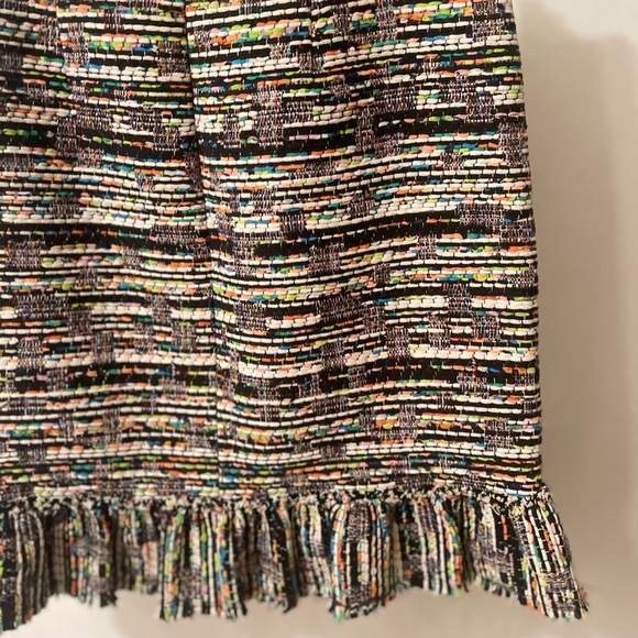 ANN TAYLOR Multi-color Tango Textured Ruffle Pencil Skirt VGUC, Size 8 - Picture 4 of 7